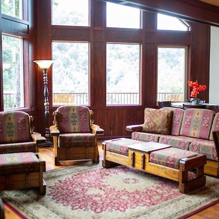 Riverfront Property With Waterfalls Near Yosemite And Bass Lake Окхерст Экстерьер фото