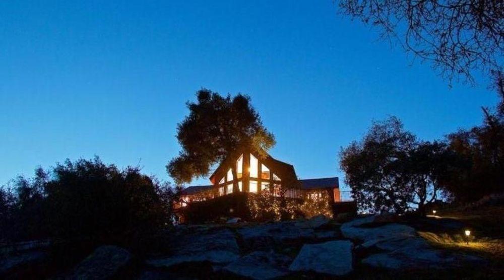 Riverfront Property With Waterfalls Near Yosemite And Bass Lake Окхерст Экстерьер фото